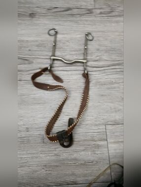 Star Steel Silvr Vint Nvr Rust Curb Horse Bit. Made In Engkand. Leather Strap.